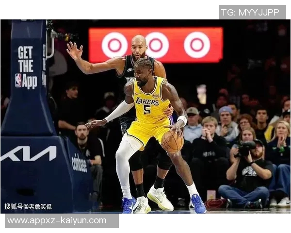 亚当斯防挡拆表现出色每回合失分仅067分与艾顿并列中锋第二佳 亚当斯防挡拆表现出色每回合失分仅067分与艾顿并列中锋第二佳