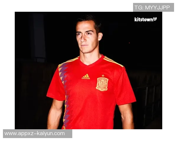 巴西世界杯主场球衣曝光灵感来自1970经典设计搭配蓝色球裤 巴西世界杯主场球衣曝光灵感来自1970经典设计搭配蓝色球裤